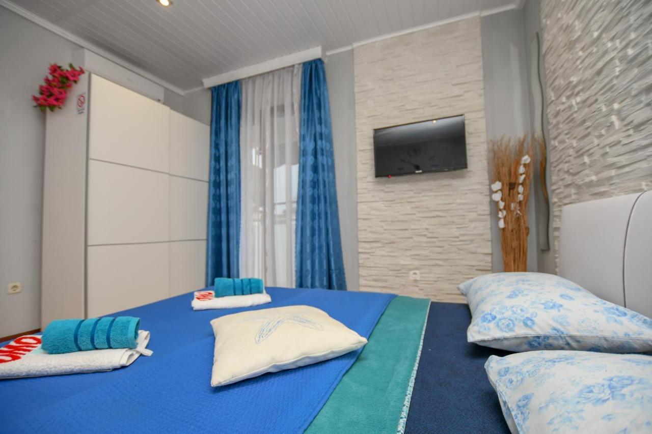 Apartment Camelia Пореч Экстерьер фото