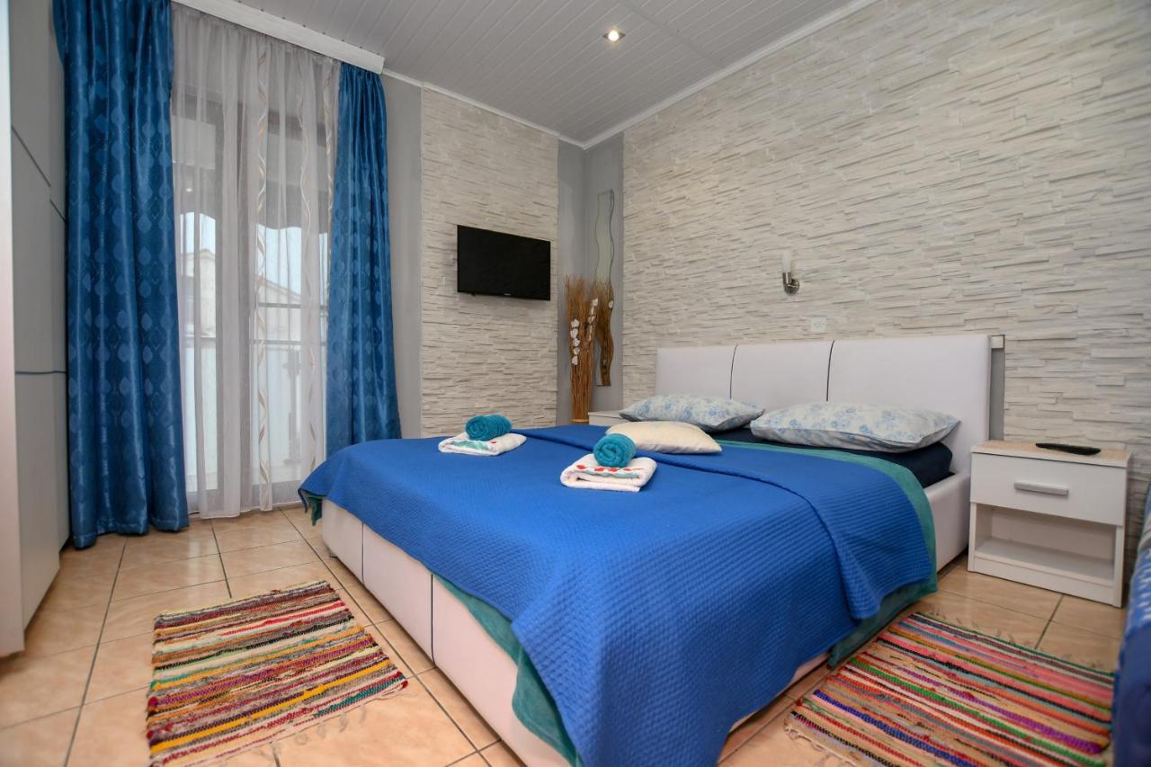 Apartment Camelia Пореч Экстерьер фото