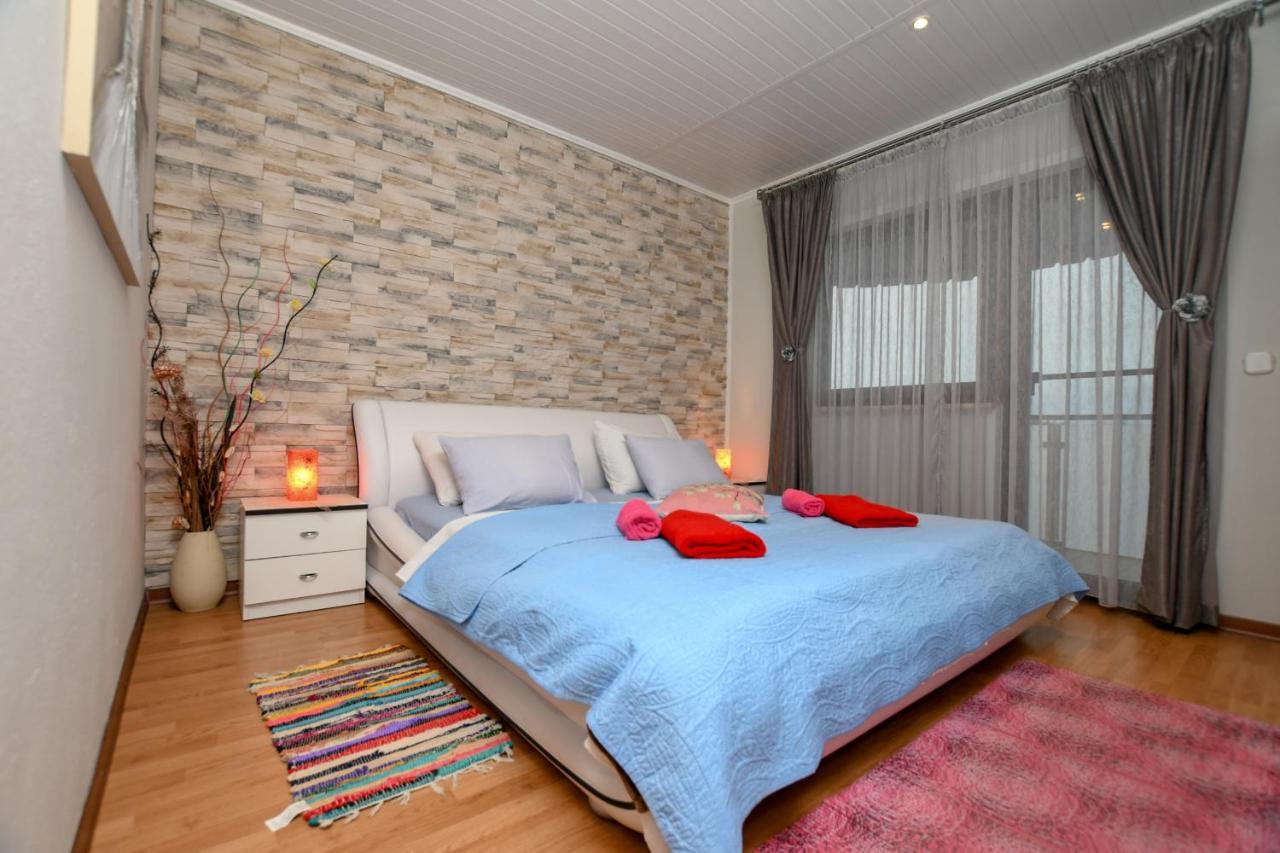 Apartment Camelia Пореч Экстерьер фото