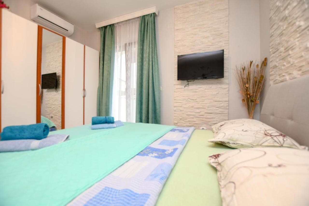 Apartment Camelia Пореч Экстерьер фото