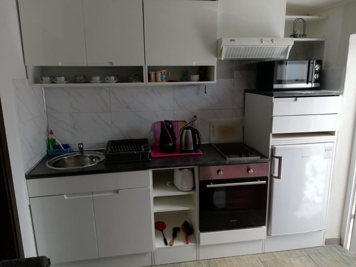 Apartment Camelia Пореч Экстерьер фото