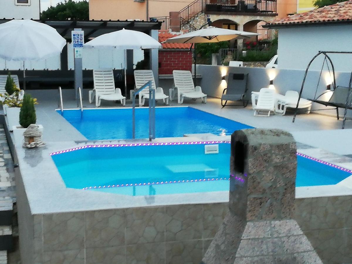 Apartment Camelia Пореч Экстерьер фото
